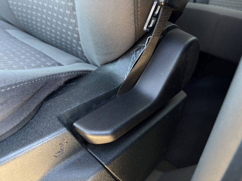 2023 Ford Transit 350 XLT