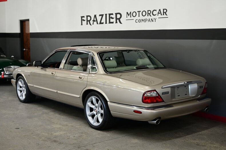 1999 Jaguar XJR