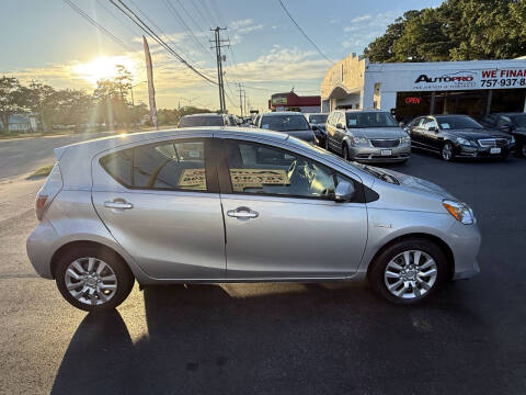 2012 Toyota Prius c One