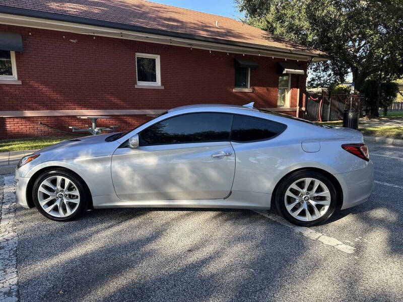 2016 Hyundai Genesis Coupe
