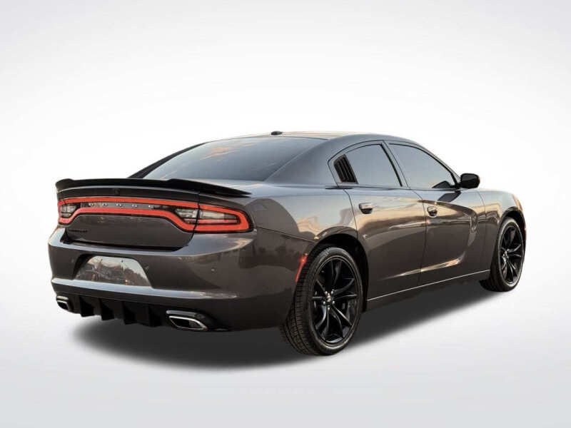 2018 Dodge Charger SXT