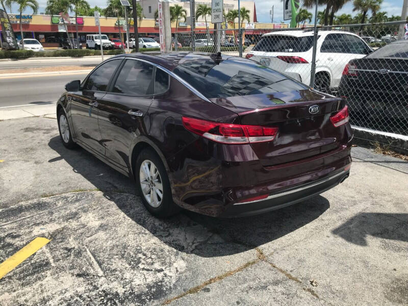 2016 Kia Optima LX