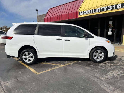 2019 Toyota Sienna L 7-Passenger