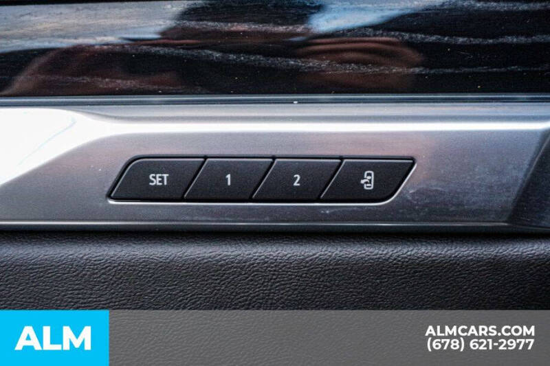 2025 Cadillac Escalade Sport