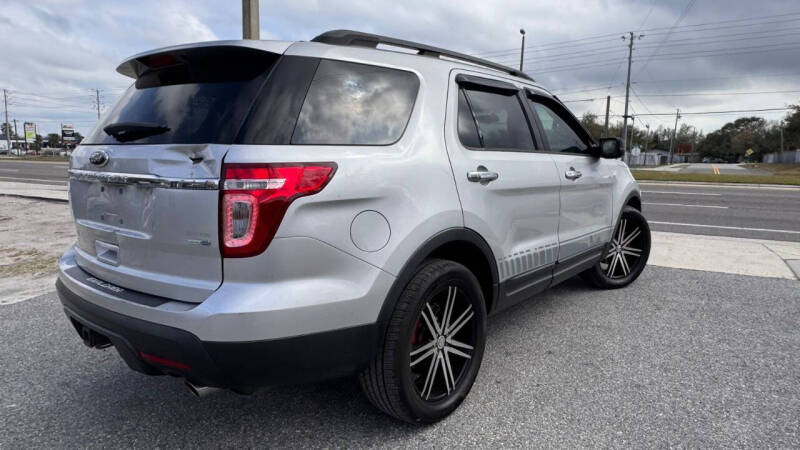 2013 Ford Explorer