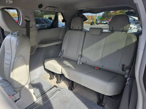 2014 Toyota Sienna