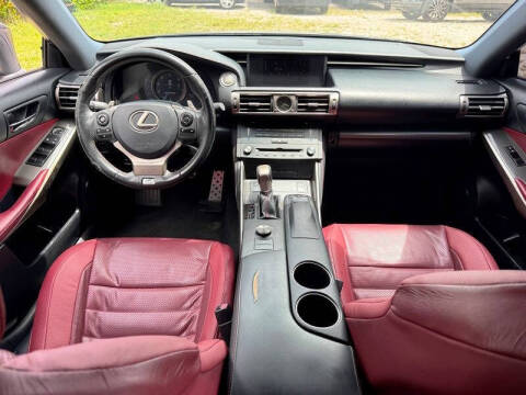 2015 Lexus IS 250 Crafted Line