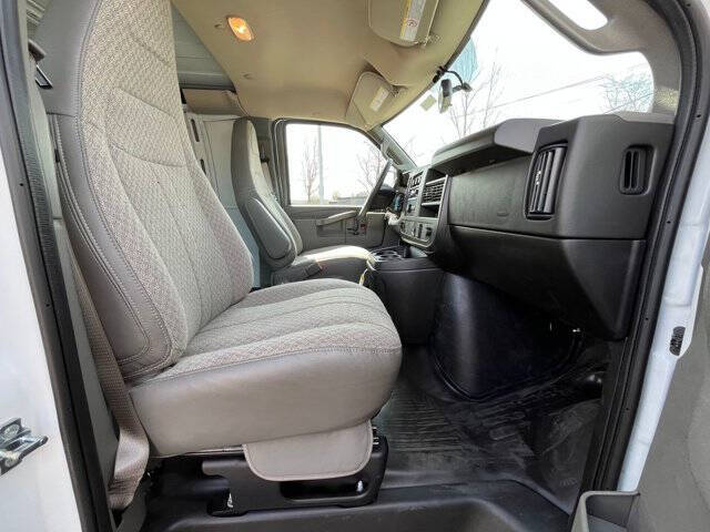 2026 Chevrolet Express 3500