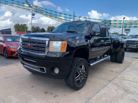 2013 GMC Sierra 3500HD Denali