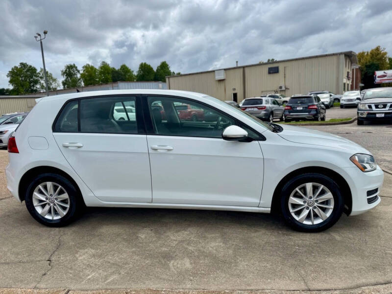 2017 Volkswagen Golf TSI S