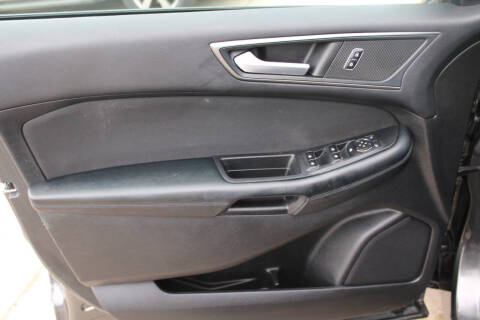 2018 Ford Edge SE