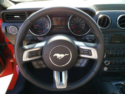 2017 Ford Mustang V6