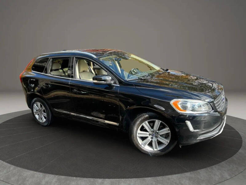 2016 Volvo XC60 T6 Drive-E