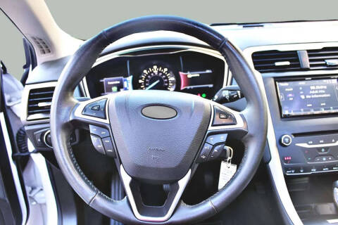 2014 Ford Fusion Hybrid SE