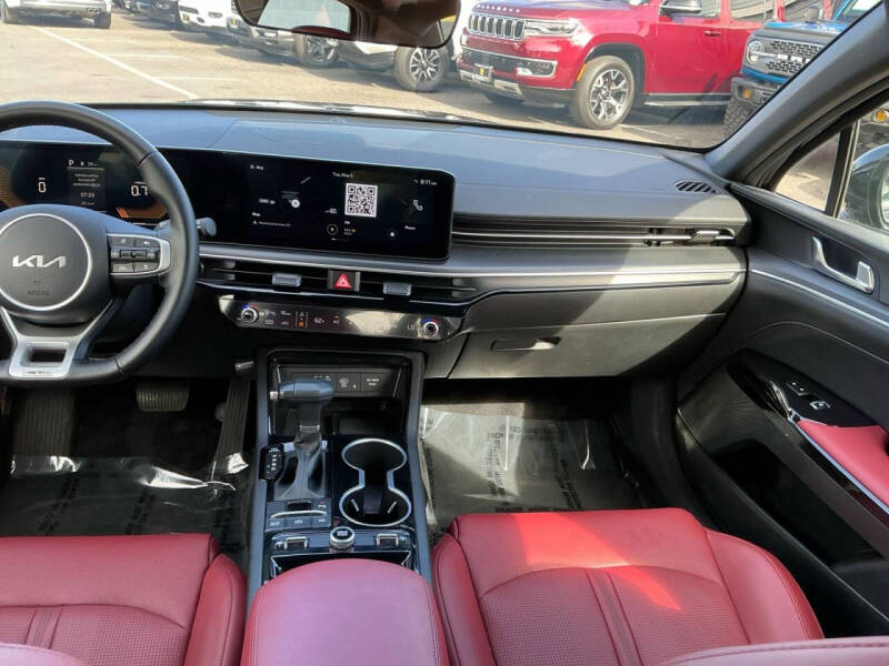 2026 Kia K5