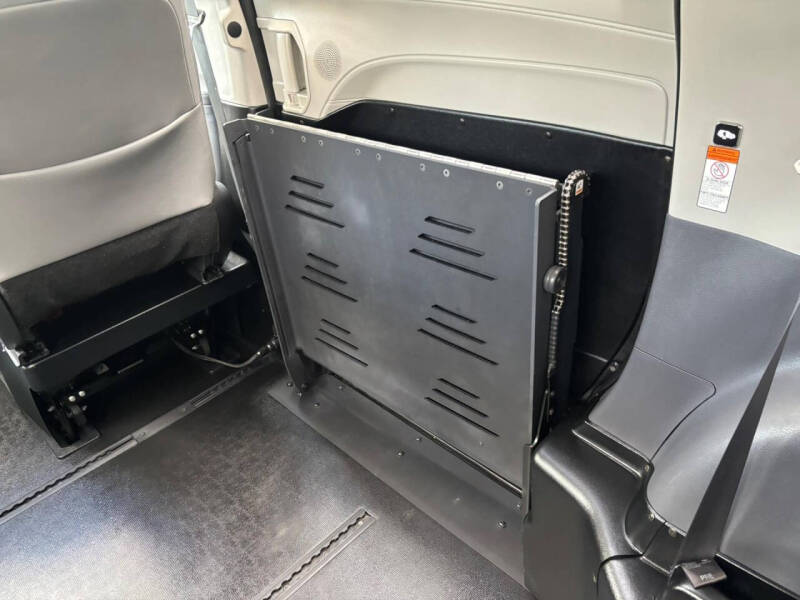 2022 Toyota Sienna