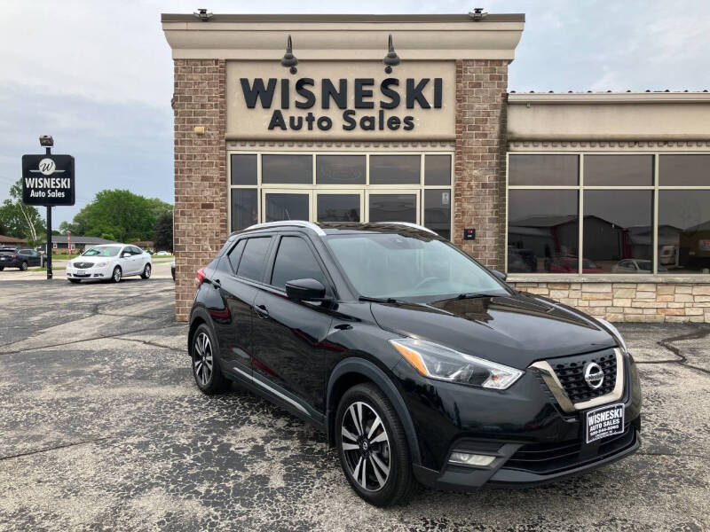 2020 Nissan Kicks SR