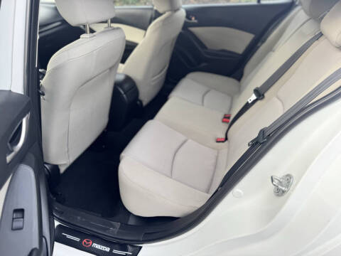 2014 Mazda MAZDA3 i Sport