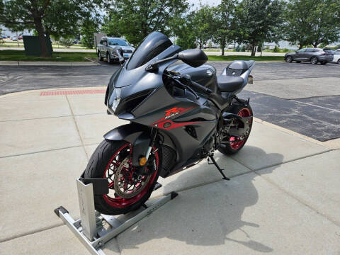 2017 Suzuki GSX-R1000