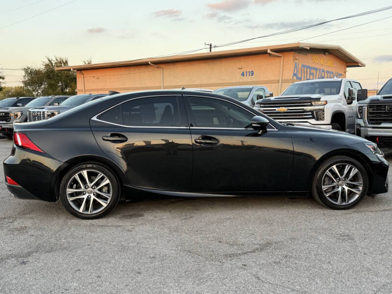 2019 Lexus IS 300