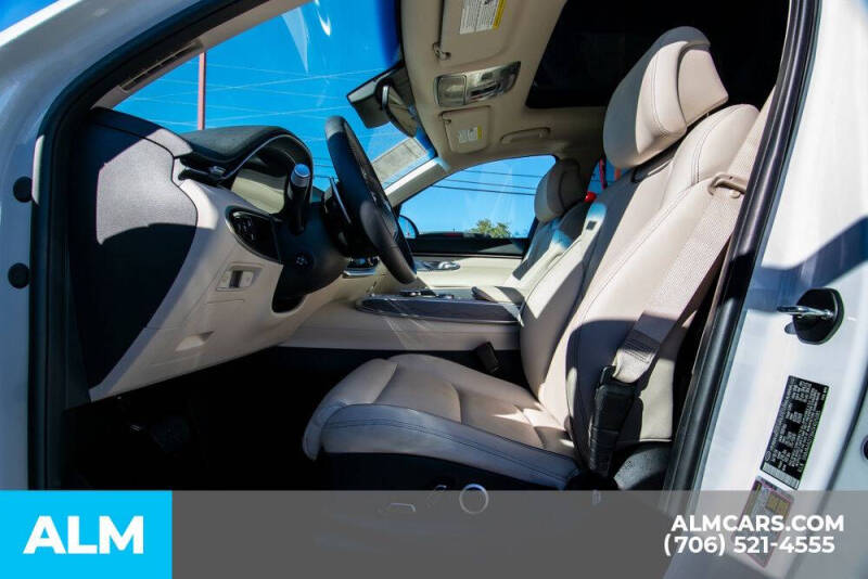 2025 Genesis GV70 2.5T Standard