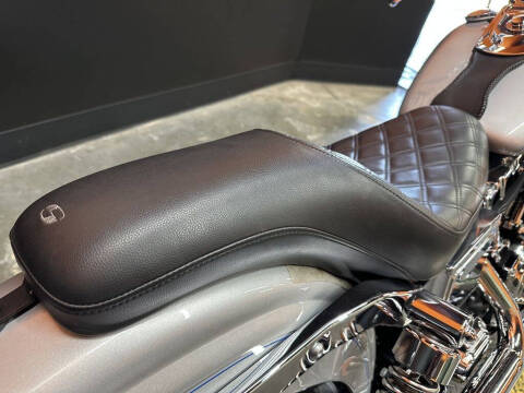 2004 Harley-Davidson® FXDWG - Dyna® Wide Glide&