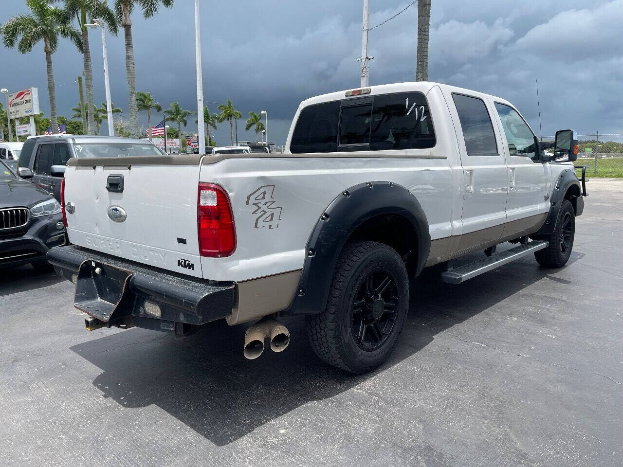 2012 FORD F-250 Pickup - $22,900
