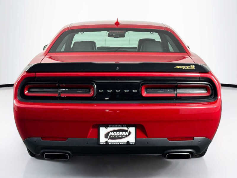2016 Dodge Challenger R/T Scat Pack