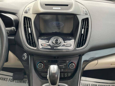 2017 Ford C-MAX Hybrid Titanium