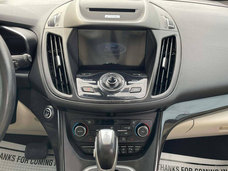 2017 Ford C-MAX Hybrid Titanium