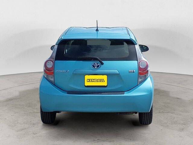 2014 Toyota Prius c Two