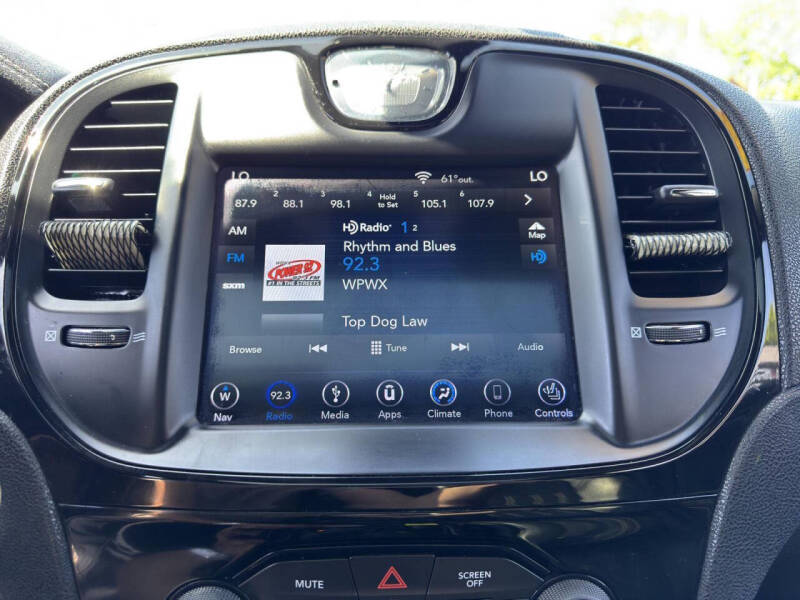 2018 Chrysler 300 S
