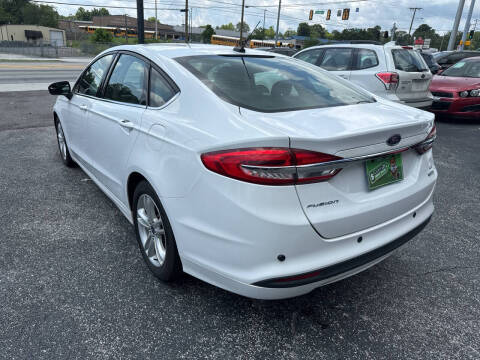 2018 Ford Fusion SE