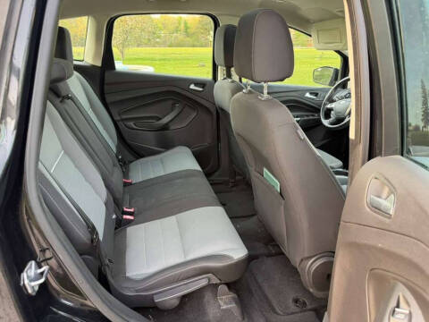 2013 Ford C-MAX Hybrid SE
