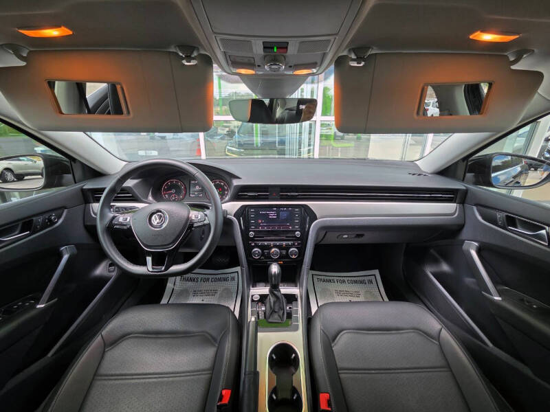 2022 Volkswagen Passat SE