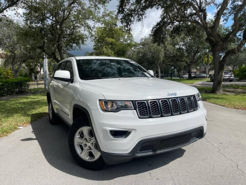 2017 Jeep Grand Cherokee for sale at HIGH PERFORMANCE MOTORS in Hollywood FL