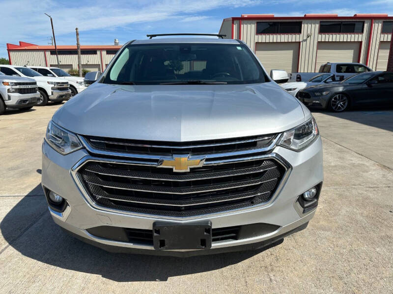 Used 2018 Chevrolet Traverse Premier with VIN 1GNEVJKW5JJ225502 for sale in Houston, TX