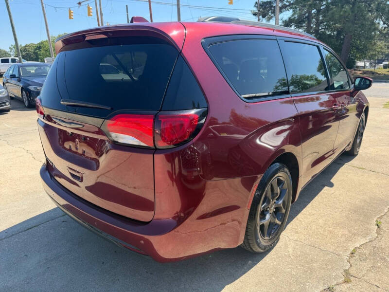 2018 Chrysler Pacifica Touring L Plus