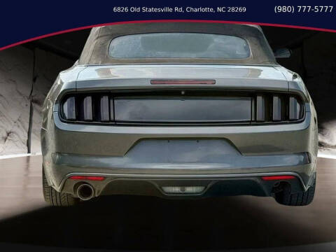 2015 Ford Mustang V6