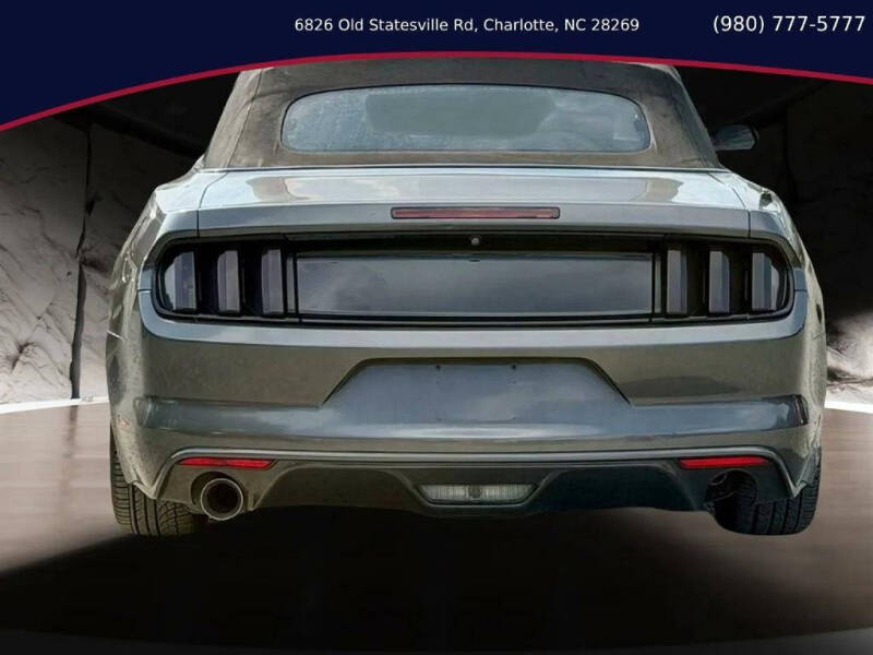 2015 Ford Mustang V6