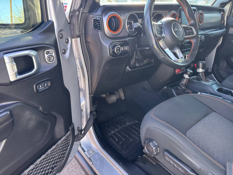 2021 Jeep Gladiator Mojave