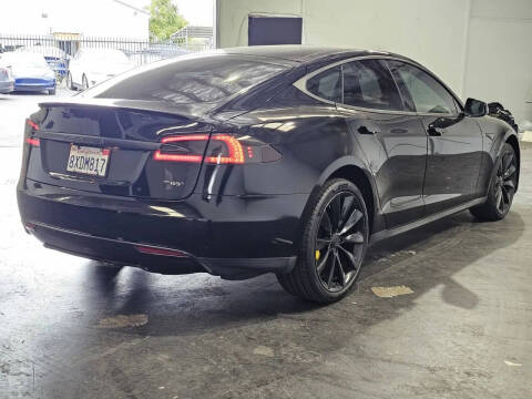 2013 Tesla Model S Performance