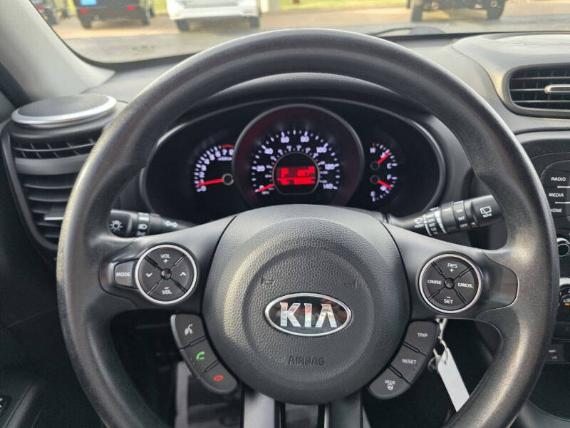 2016 Kia Soul +