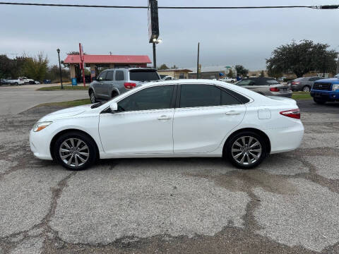 2017 Toyota Camry XLE