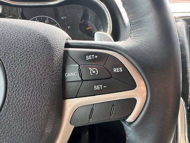 2017 Jeep Grand Cherokee Laredo