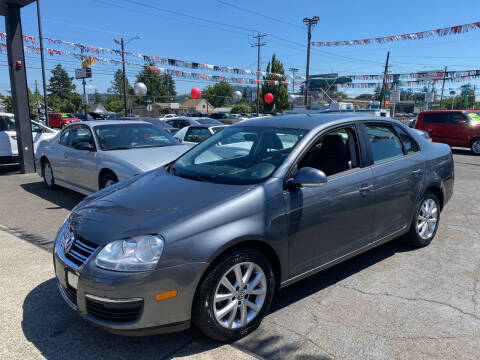 2010 Volkswagen Jetta for sale at Steve & Sons Auto Sales in Happy Valley OR
