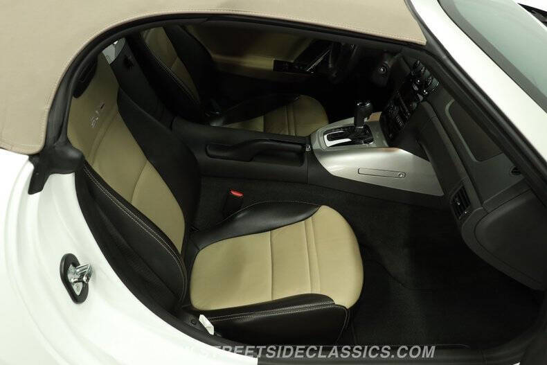 2009 Saturn SKY Red Line