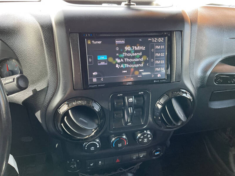 2017 Jeep Wrangler Unlimited Winter Edition