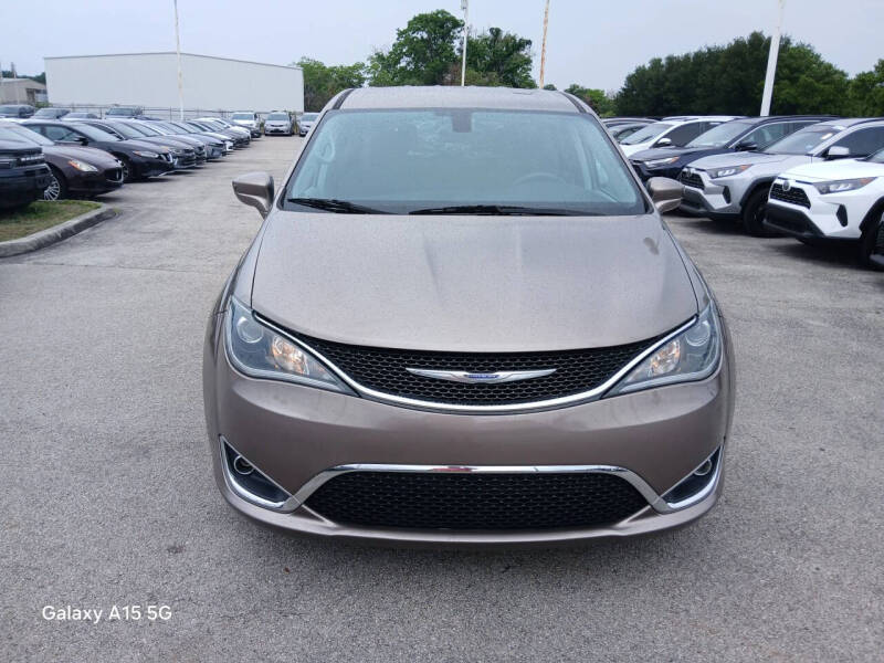2018 Chrysler Pacifica Touring Plus