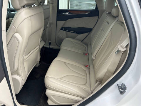 2017 Lincoln MKC Select